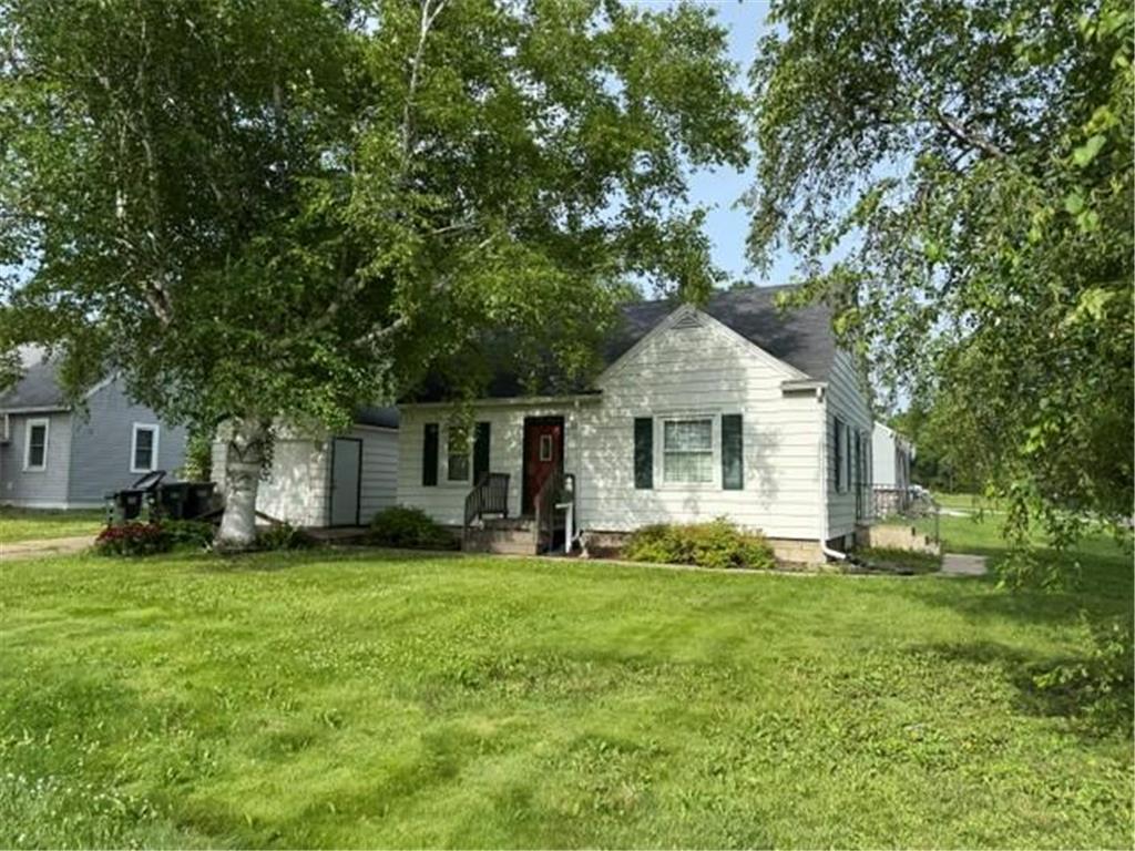 24 Lynn Road SW Hutchinson MN 55350 7093371 image1