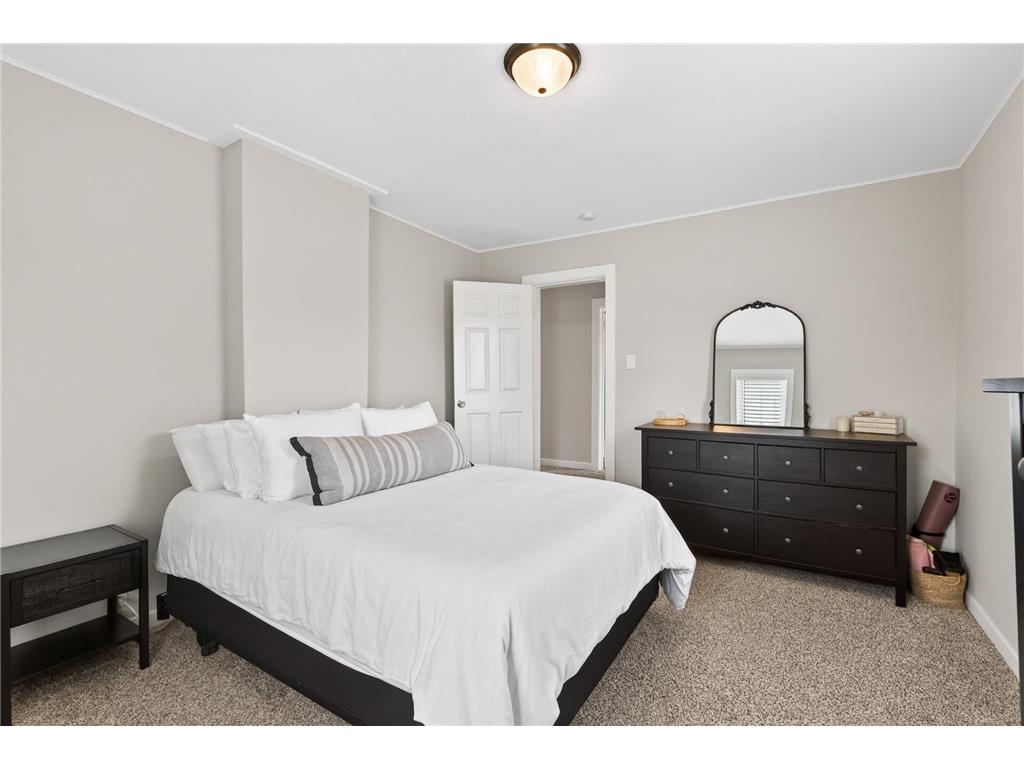 24 Main Street E Norwood Young America MN 55397 7052481 image17