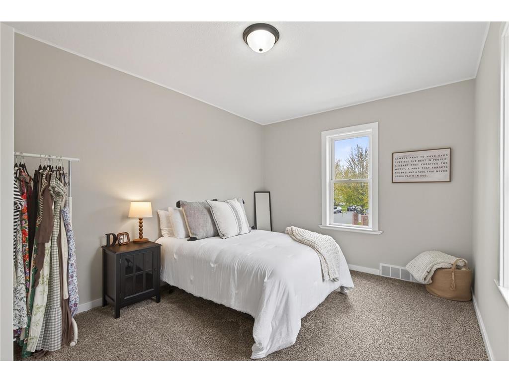 24 Main Street E Norwood Young America MN 55397 7052481 image19