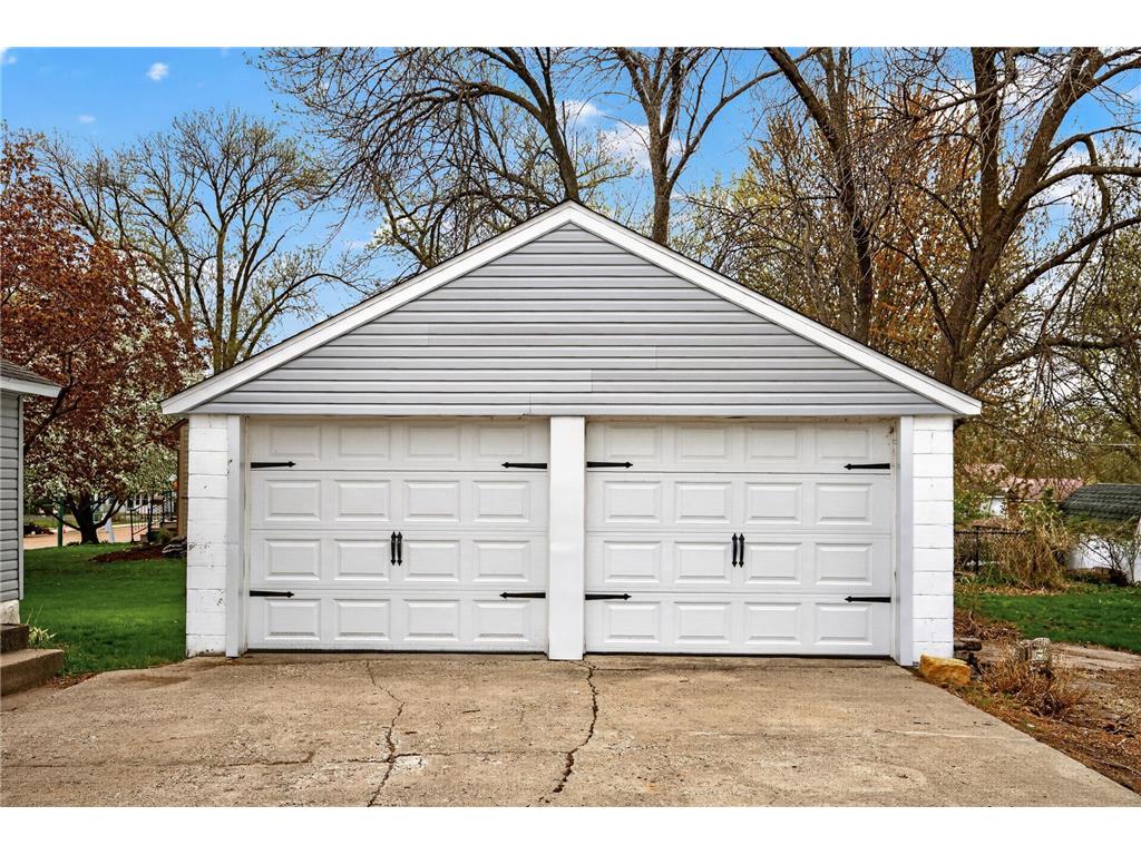 24 Main Street E Norwood Young America MN 55397 7052481 image27