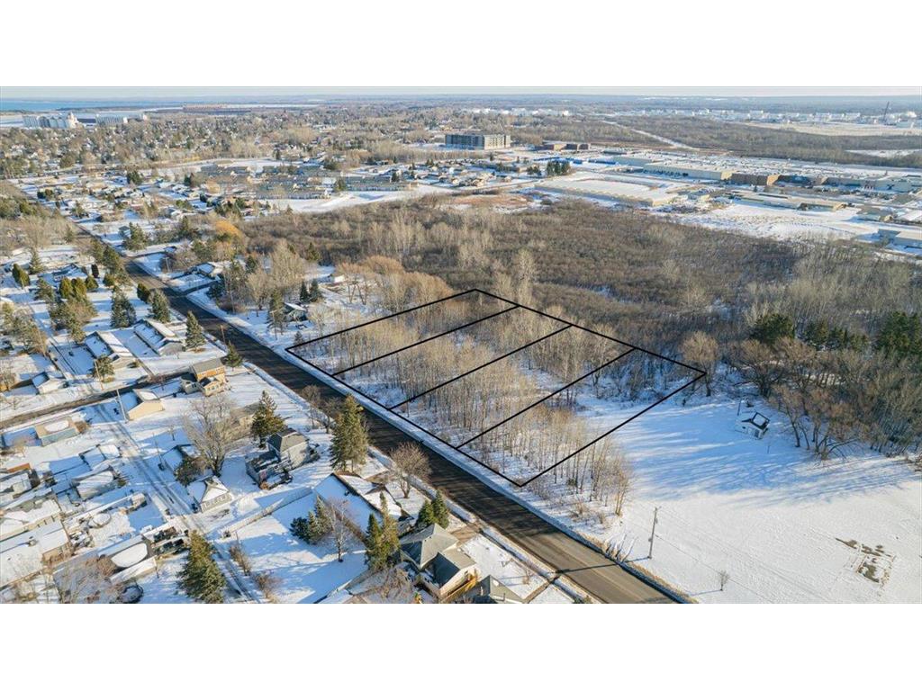 24 N 21st Street E Superior WI 54880 7008140 image1