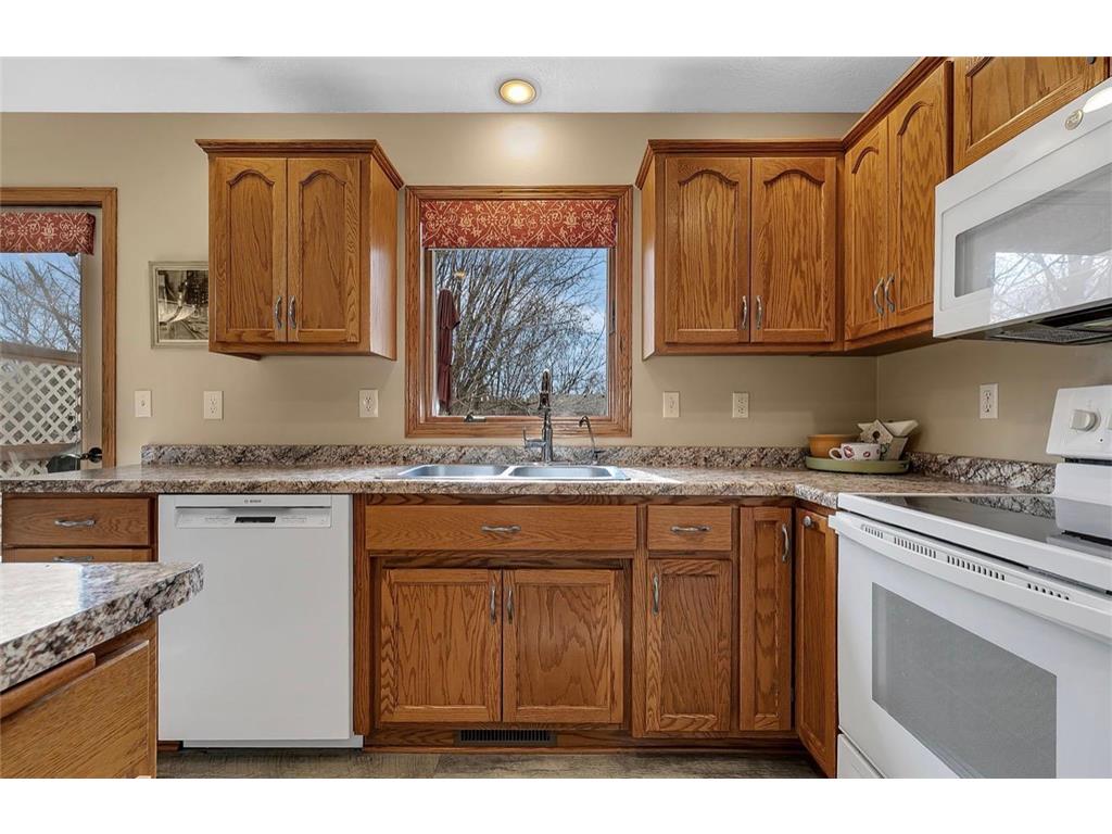 24 Pine Tree Court Sartell MN 56377 7048403 image5