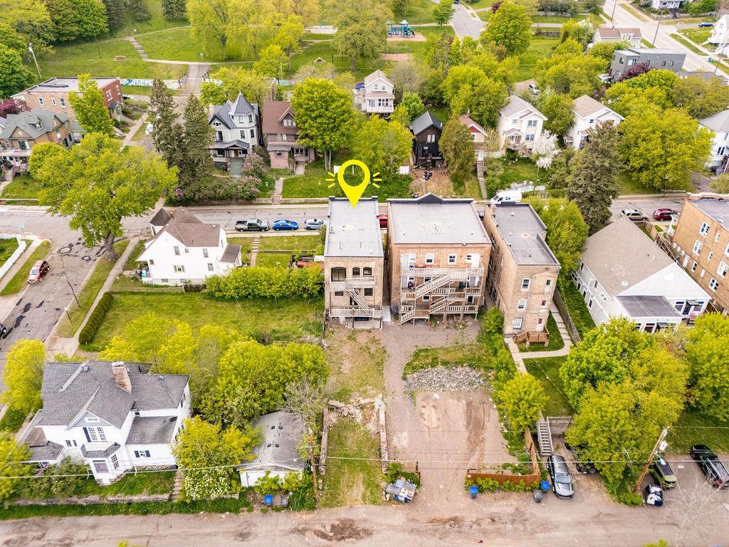 24 W 5th Street Duluth MN 55806 7088390 image2