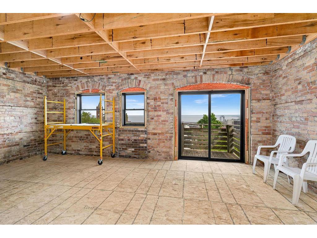 24 W 5th Street Duluth MN 55806 7088390 image26
