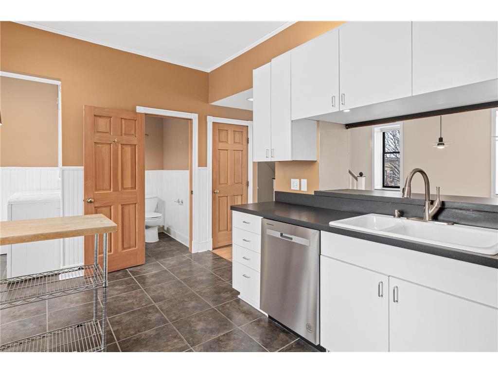 240 1/2 Western Avenue S #G2 Saint Paul MN 55102 7039431 image10