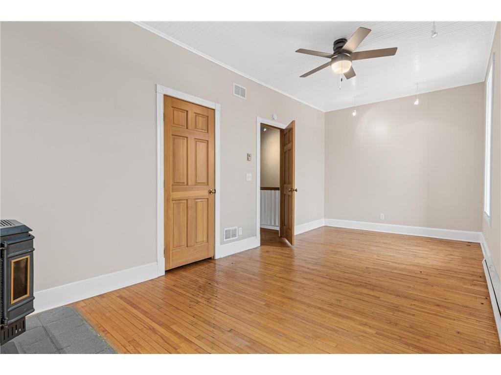 240 1/2 Western Avenue S #G2 Saint Paul MN 55102 7039431 image16