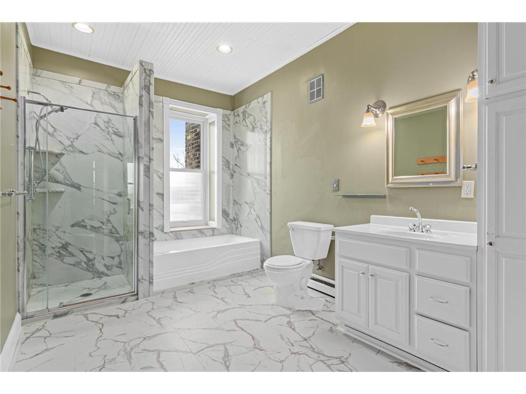 240 1/2 Western Avenue S #G2 Saint Paul MN 55102 7039431 image18