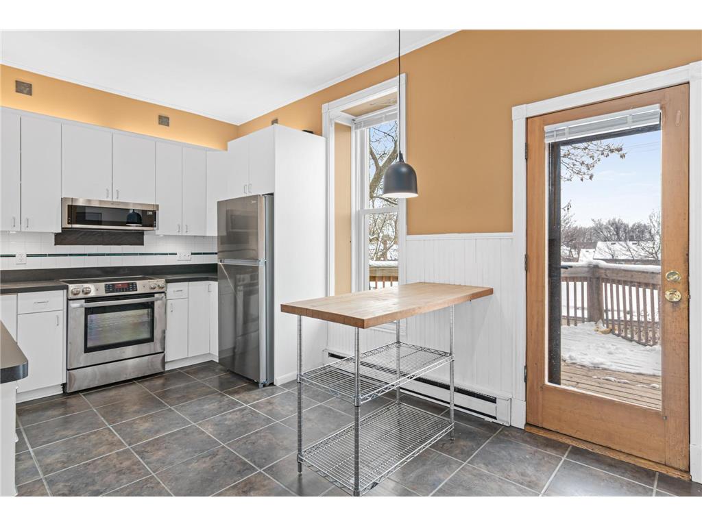 240 1/2 Western Avenue S #G2 Saint Paul MN 55102 7039431 image9