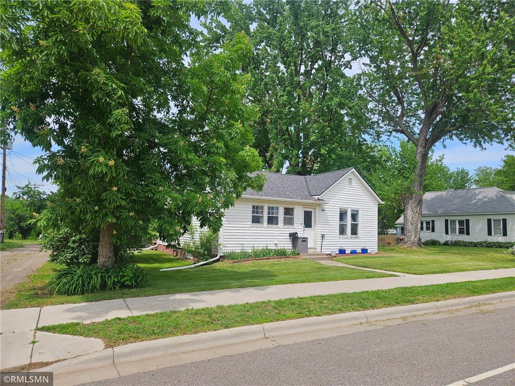240 2nd Street SE Milaca MN 56353 7076786 image2