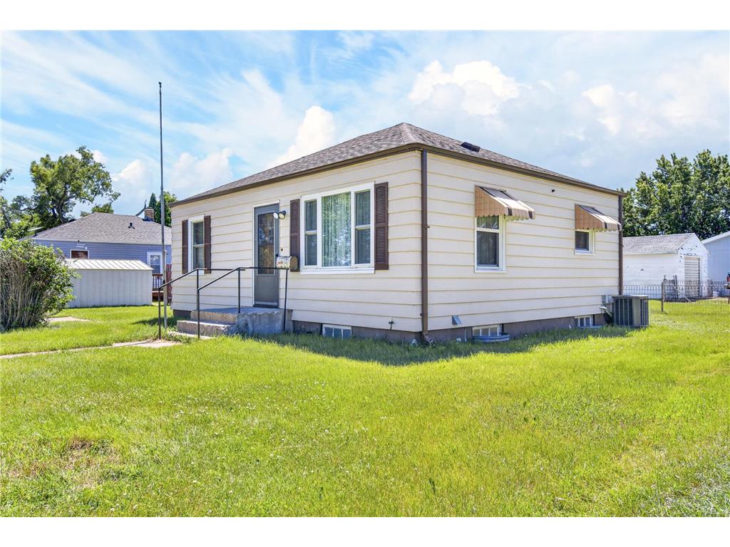 240 7th Street NE Valley City ND 58072 7106953 image20