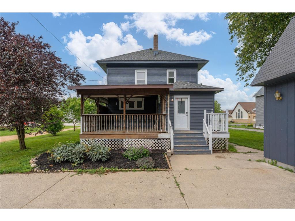 240 Cleveland Avenue W Winnebago MN 56098 6825719 image1