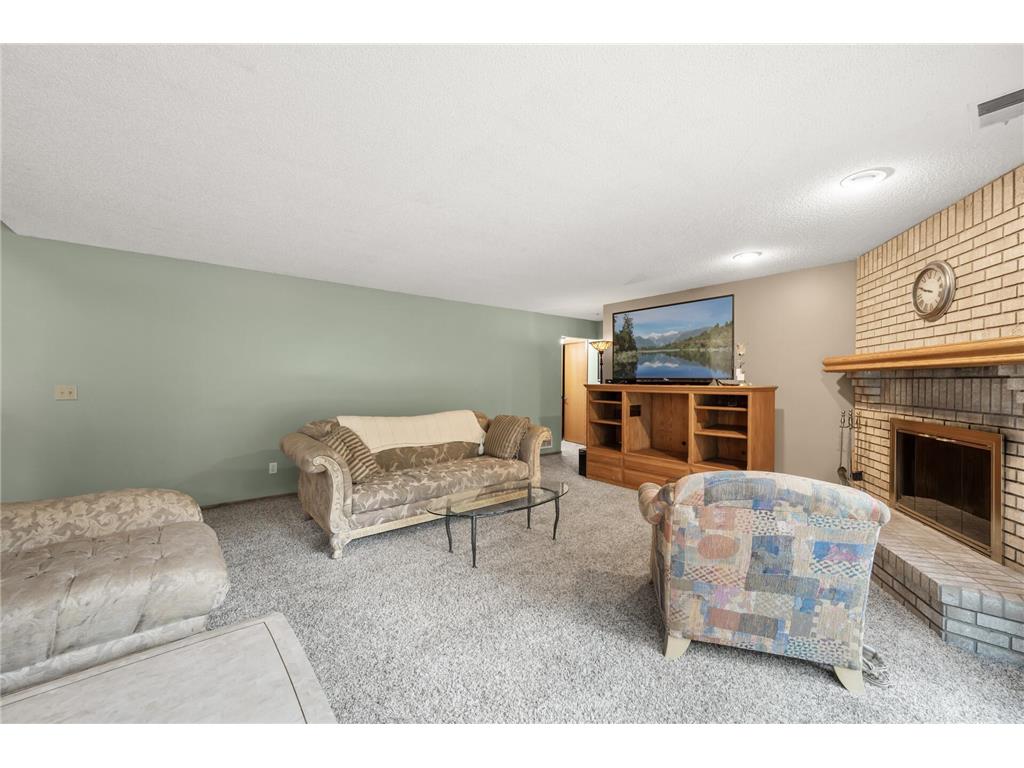 240 Cottonwood Drive Vadnais Heights MN 55127 7053076 image27