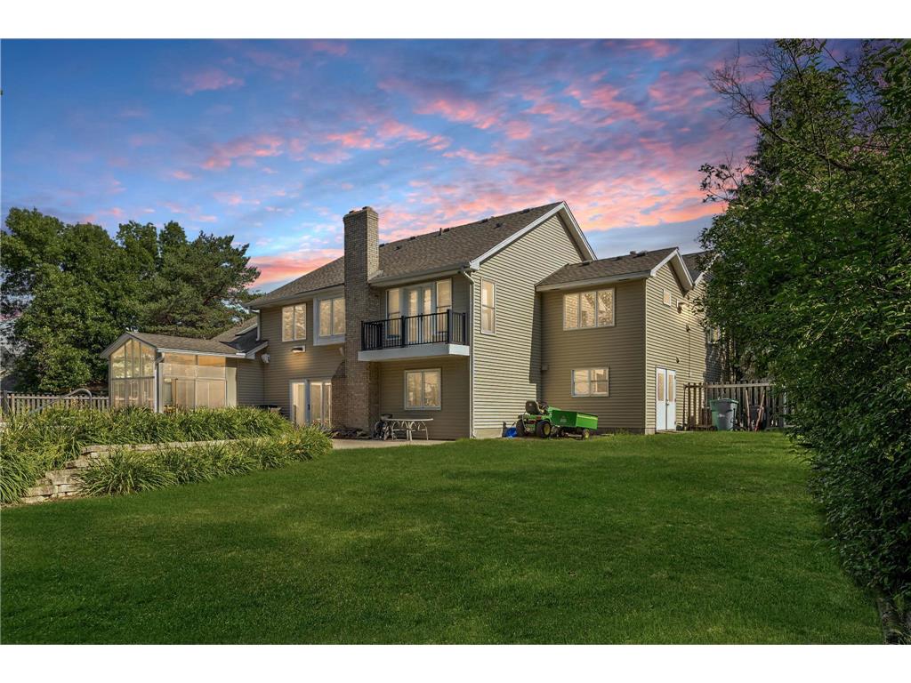 240 Cottonwood Drive Vadnais Heights MN 55127 7053076 image3