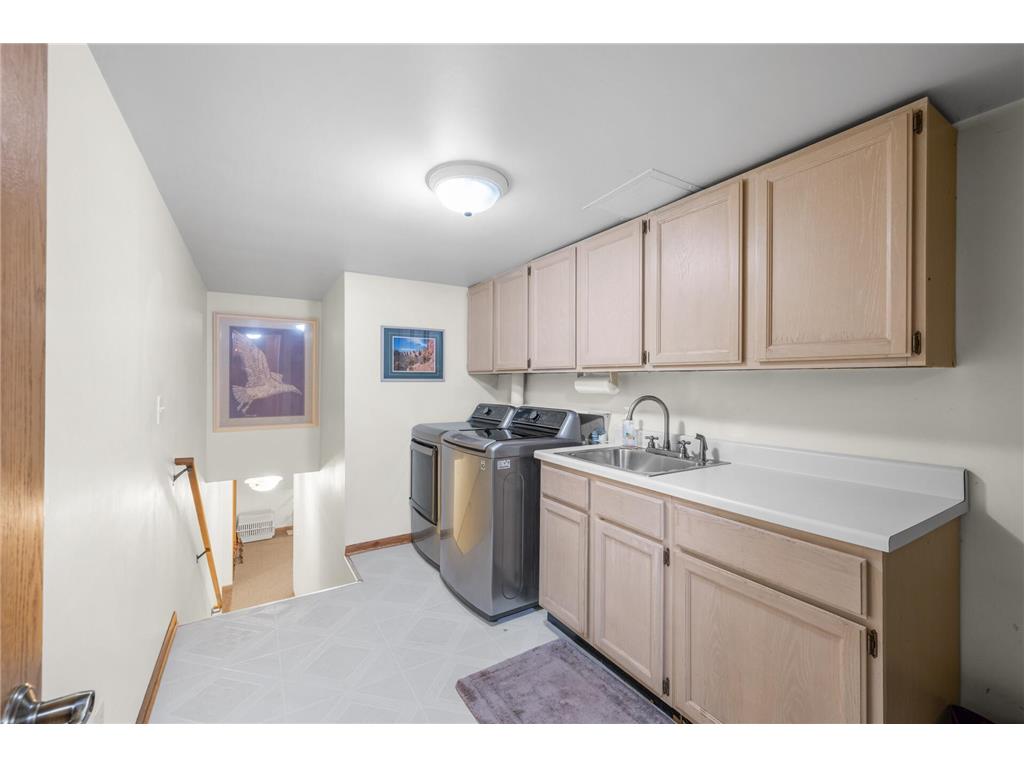 240 Cottonwood Drive Vadnais Heights MN 55127 7053076 image34