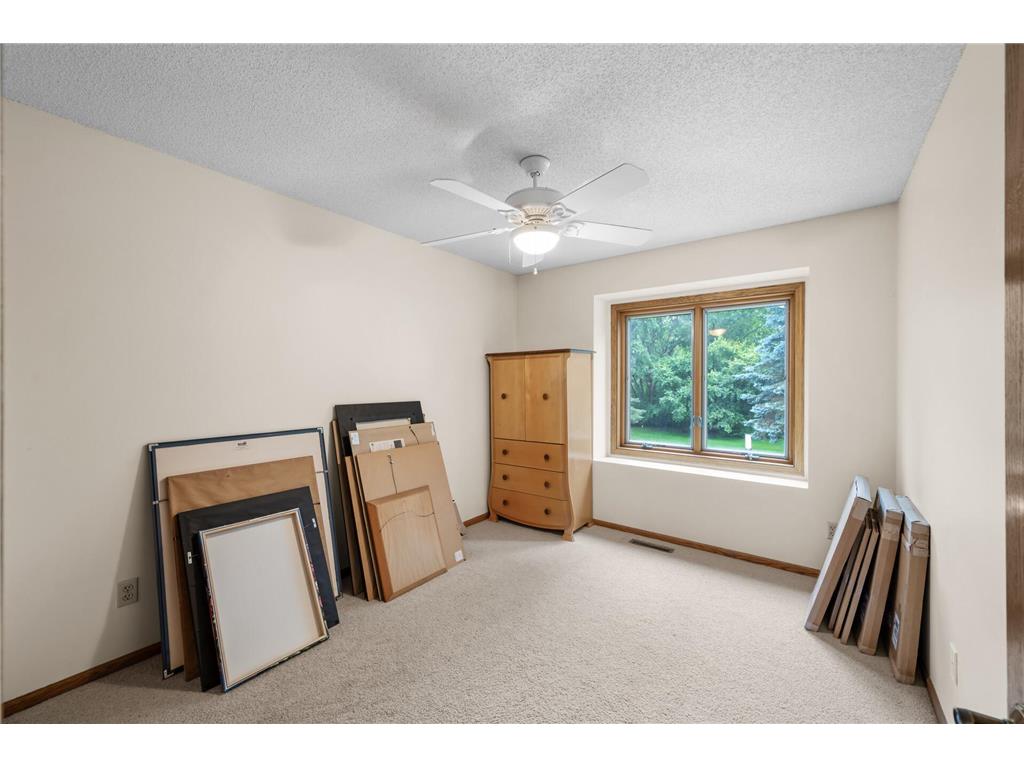 240 Cottonwood Drive Vadnais Heights MN 55127 7053076 image38