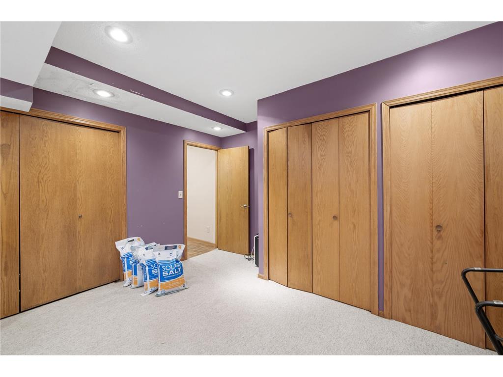 240 Cottonwood Drive Vadnais Heights MN 55127 7053076 image56
