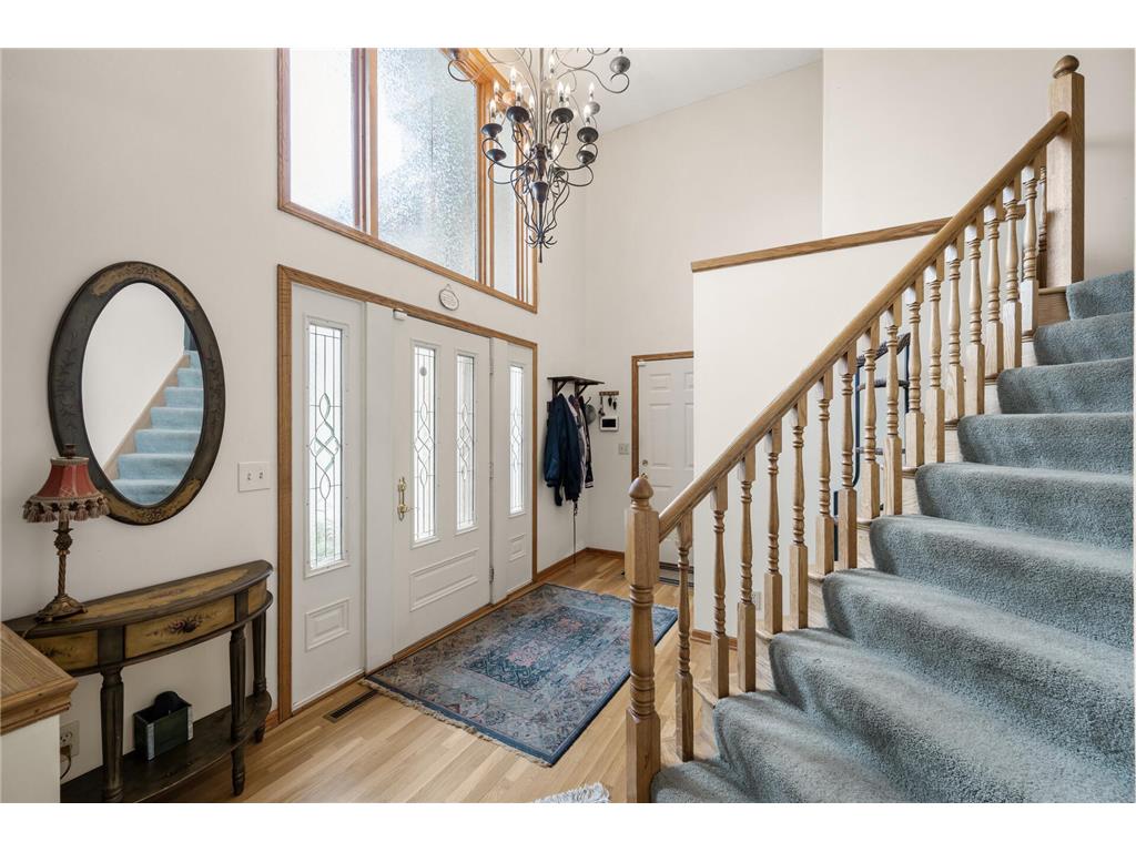 240 Cottonwood Drive Vadnais Heights MN 55127 7053076 image8