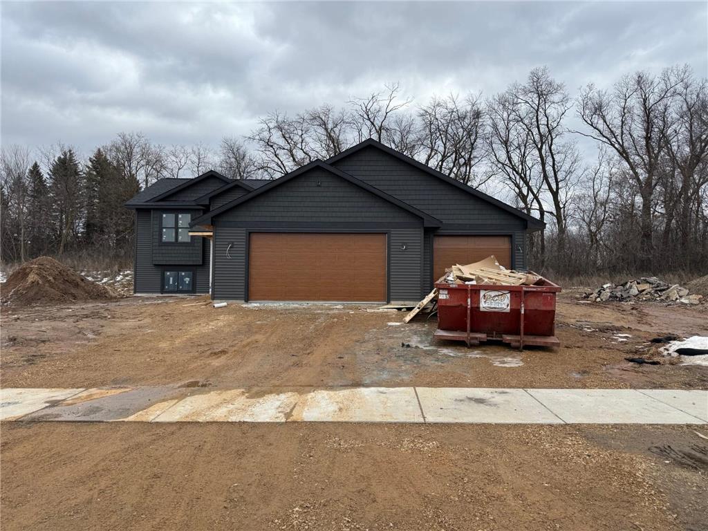 240 Dakota Avenue Roberts WI 54023 6682521 image1