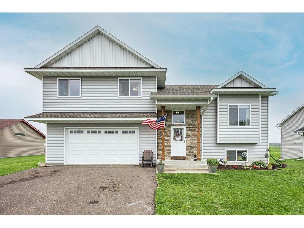 240 Fitzgerald Avenue N Rush City MN 55069 6695075 image1