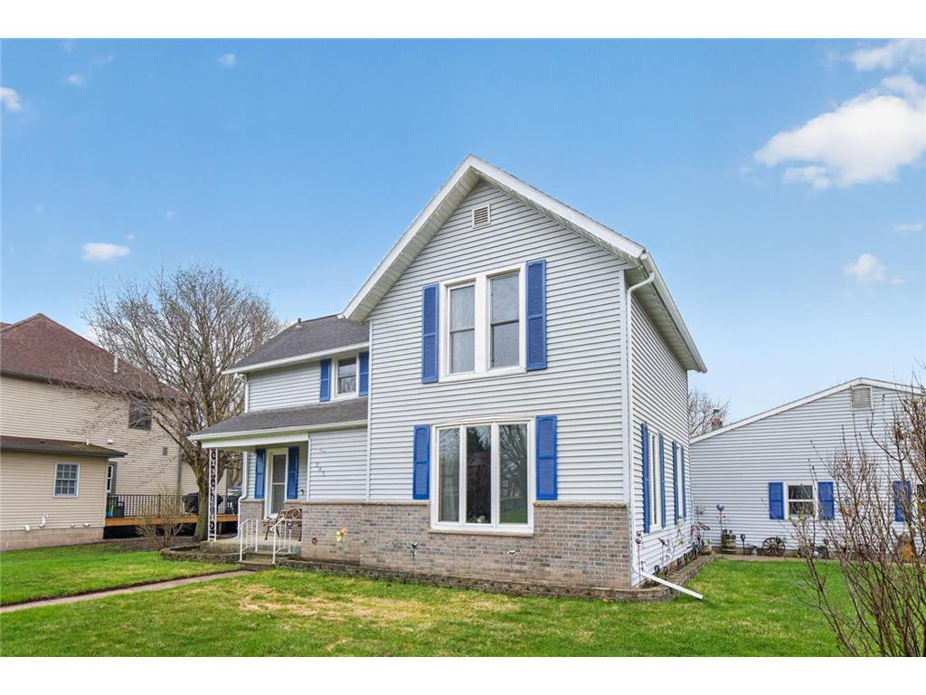 240 Main Street W Elgin MN 55932 7057827 image1