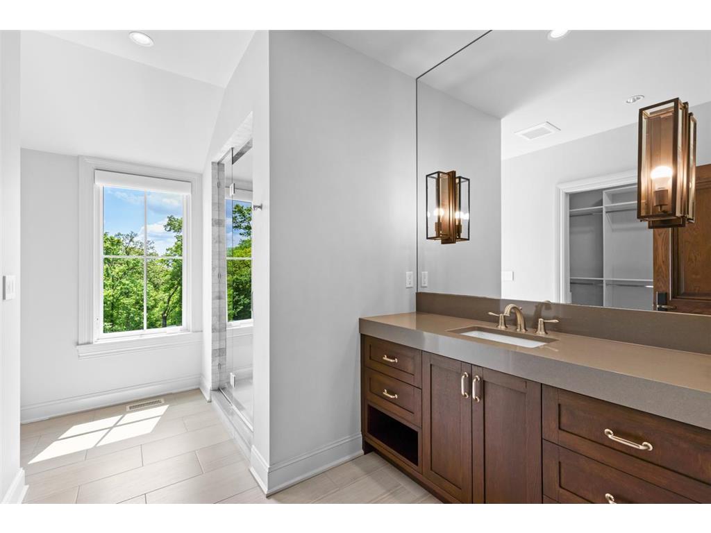 240 Salem Church Road Sunfish Lake MN 55118 7033034 image34