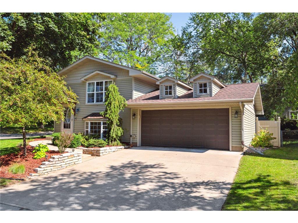 240 Sigurd Street Saint Paul MN 55106 6250009 image1