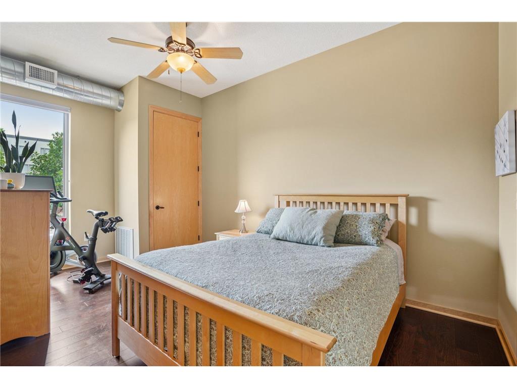 240 Spring Street #204 Saint Paul MN 55102 6769292 image6