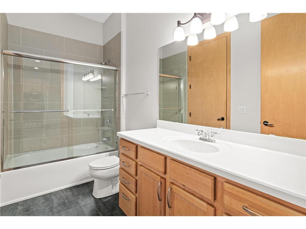 240 Spring Street #226 Saint Paul MN 55102 7031908 image21