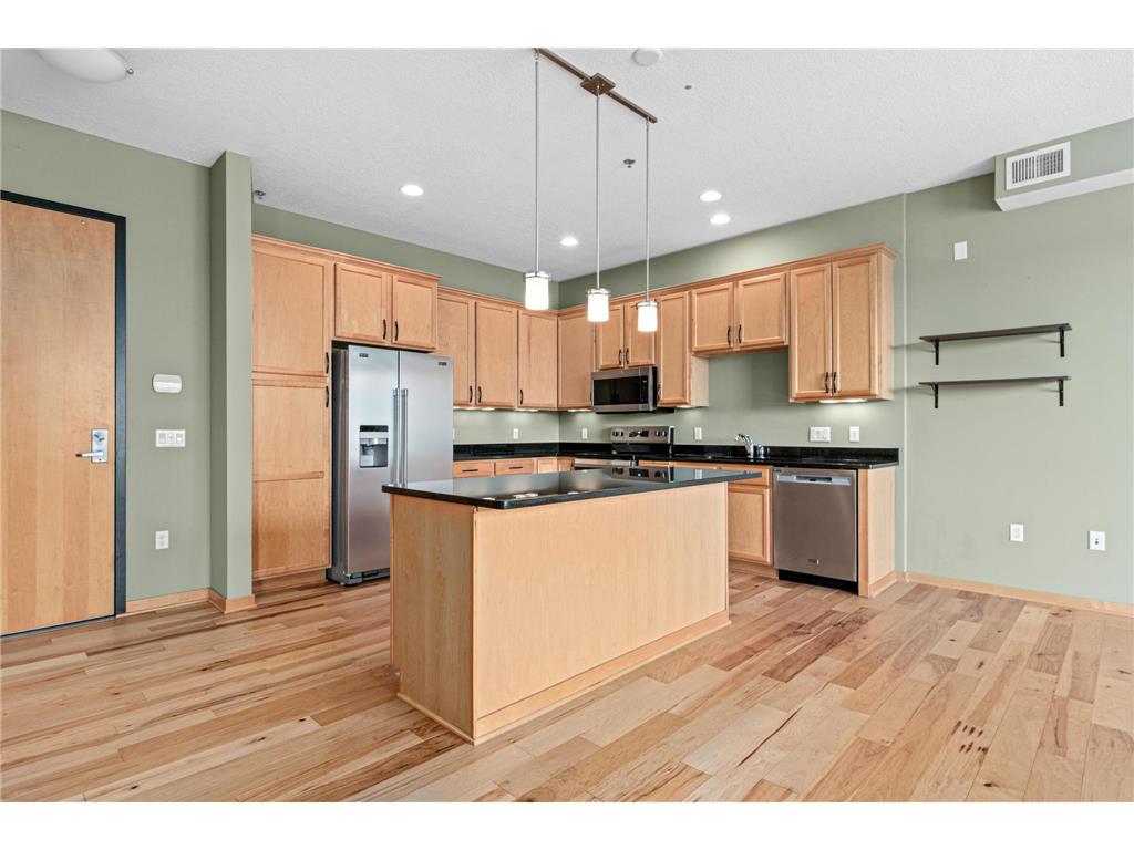 240 Spring Street #226 Saint Paul MN 55102 7031908 image8