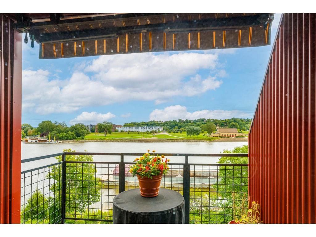 240 Spring Street #325 Saint Paul MN 55102 7063461 image1