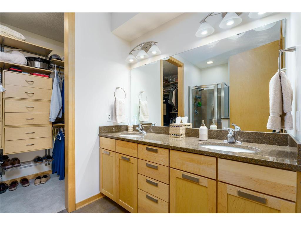 240 Spring Street #325 Saint Paul MN 55102 7063461 image17
