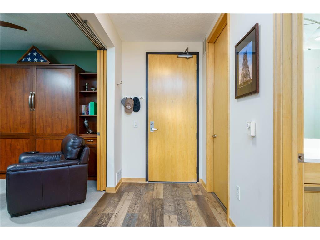 240 Spring Street #325 Saint Paul MN 55102 7063461 image2