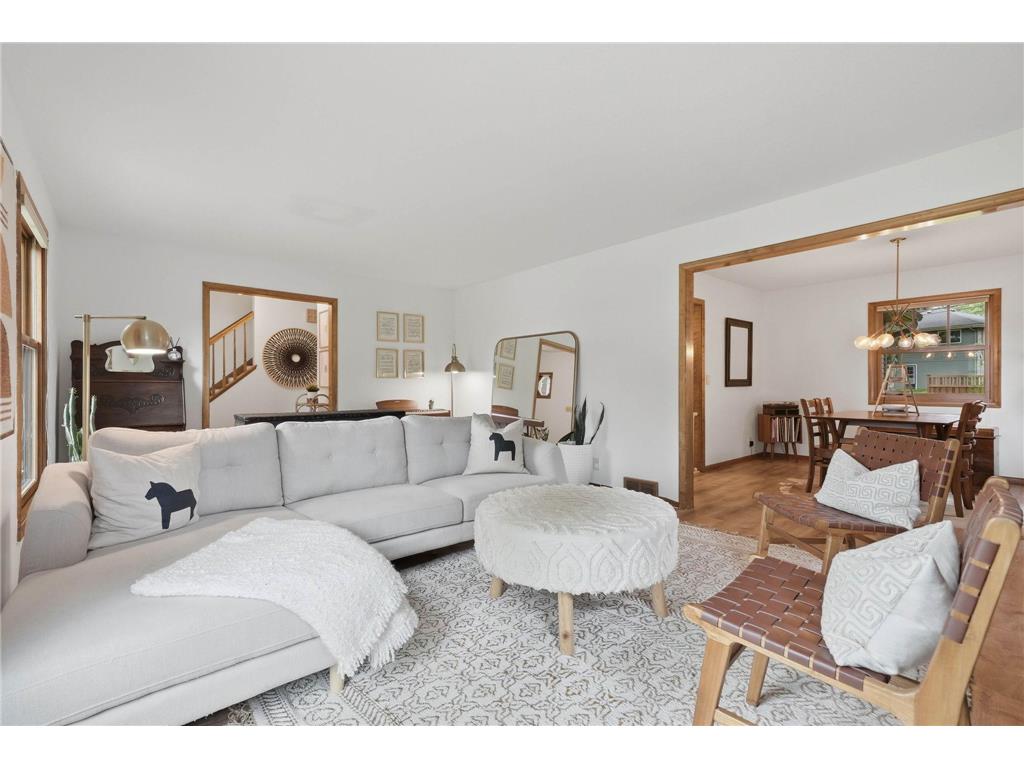 2400 Cavell Avenue N Golden Valley MN 55427 7077827 image11