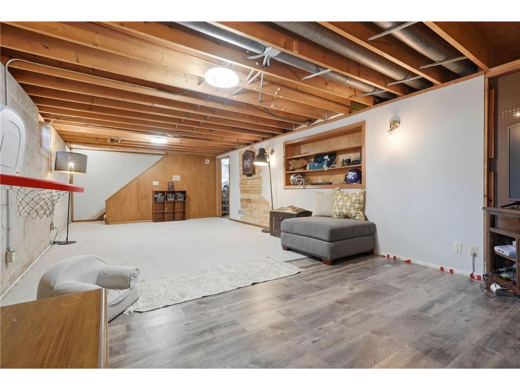 2400 Cavell Avenue N Golden Valley MN 55427 7077827 image40