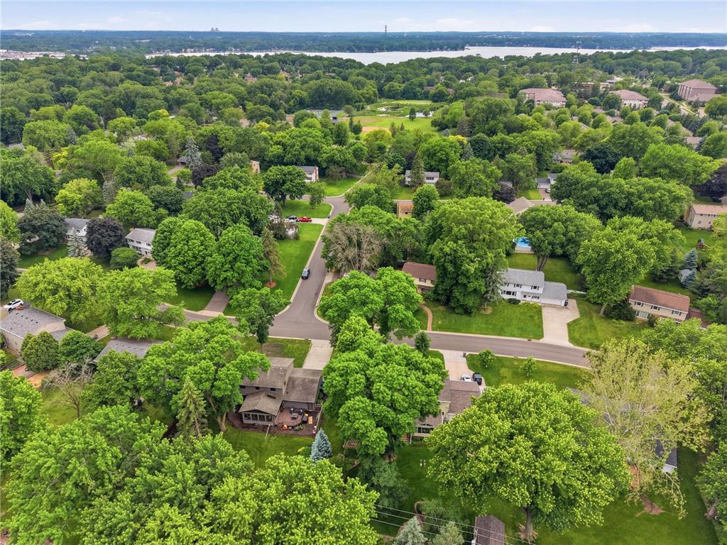 2400 Cavell Avenue N Golden Valley MN 55427 7077827 image53