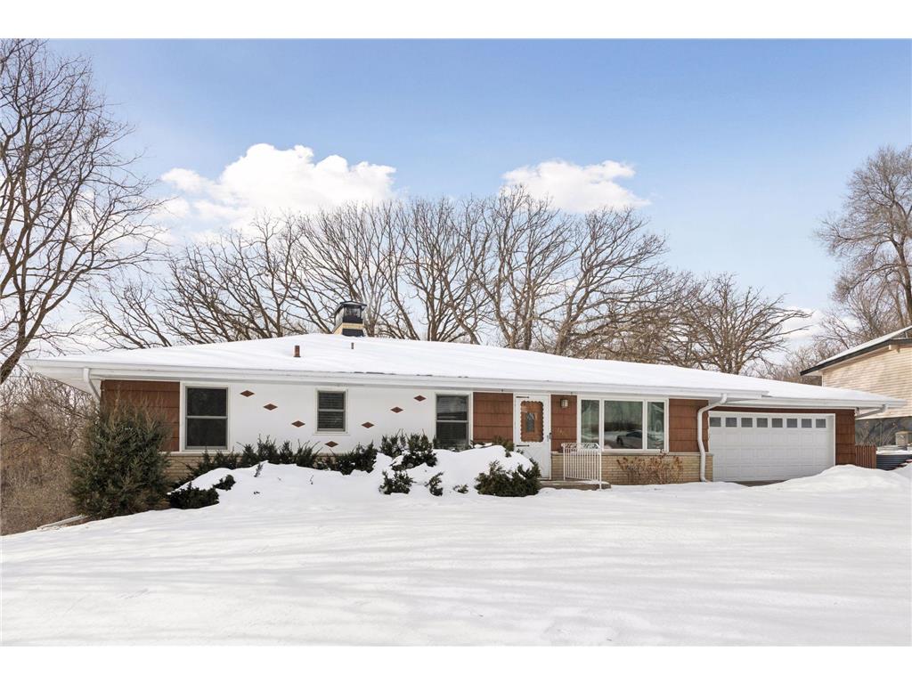 2400 Cedarwood Ridge Minnetonka MN 55305 7002677 image1