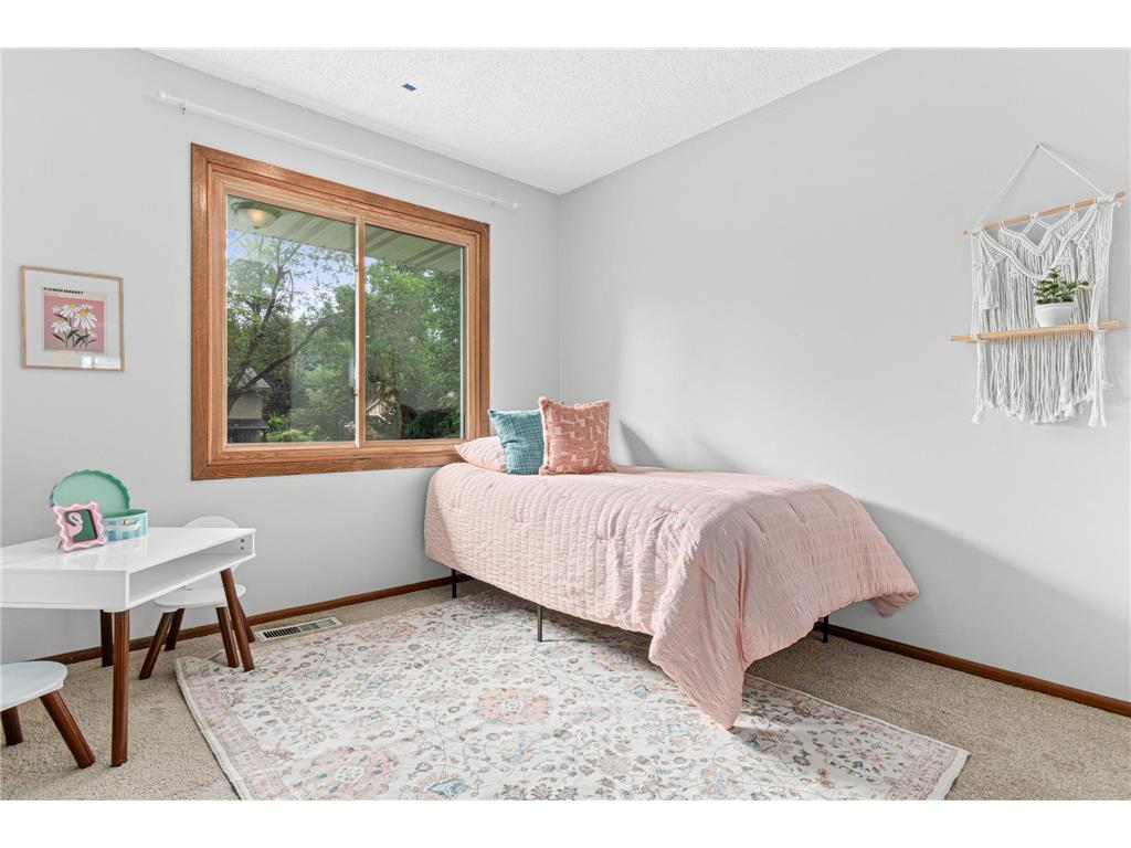 2400 E 125th Street Burnsville MN 55337 6774264 image23