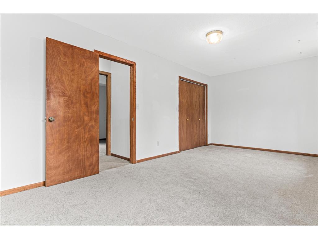 2400 E 125th Street Burnsville MN 55337 6774264 image28