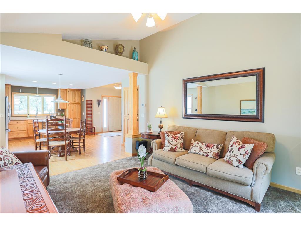 2400 Emerald Bend Hudson WI 54016 7085493 image17