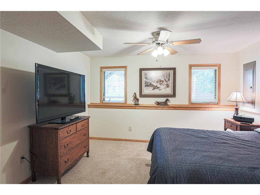 2400 Emerald Bend Hudson WI 54016 7085493 image36
