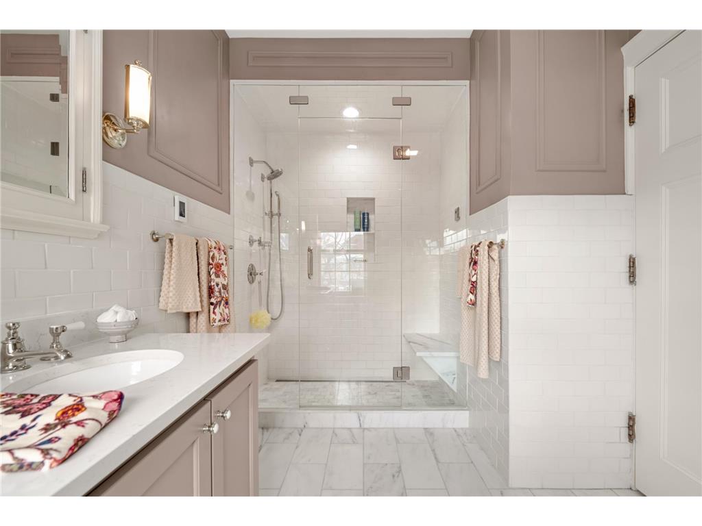 2400 Pillsbury Avenue S Minneapolis MN 55404 7021285 image24