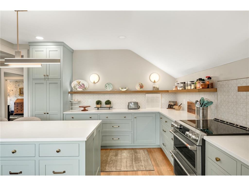 2400 Pillsbury Avenue S Minneapolis MN 55404 7021285 image32