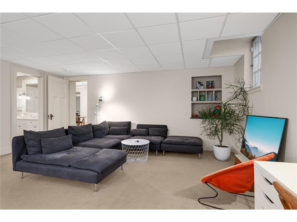 2400 Pillsbury Avenue S Minneapolis MN 55404 7021285 image49