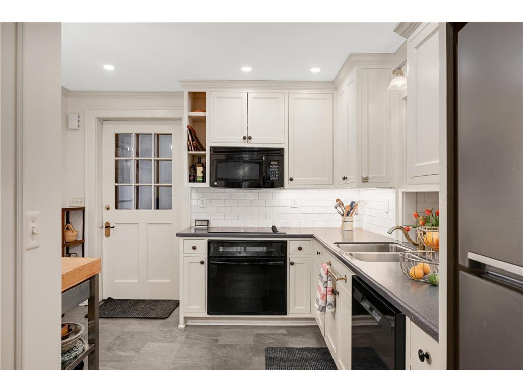 2400 Pillsbury Avenue S Minneapolis MN 55404 7021285 image52