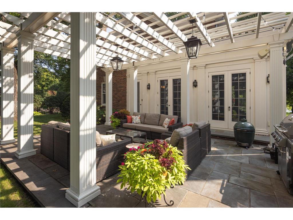 2400 W Lake Of The Isles Parkway Minneapolis MN 55405 - Lake of the Isles 6775659 image19