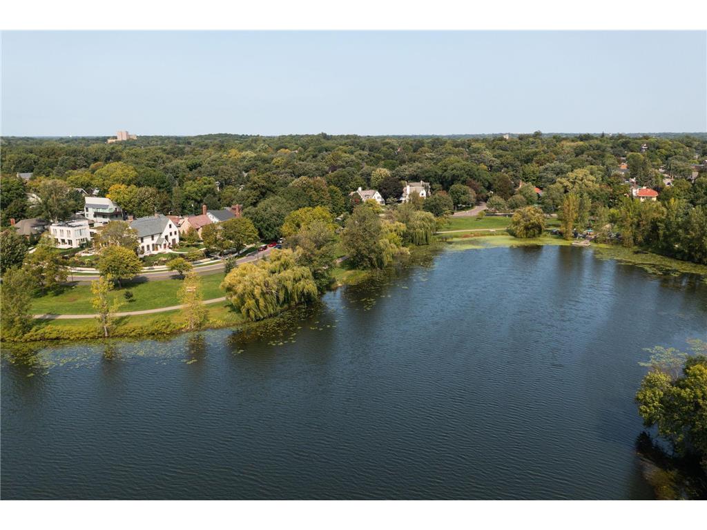 2400 W Lake Of The Isles Parkway Minneapolis MN 55405 - Lake of the Isles 6775659 image61