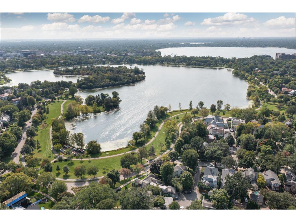 2400 W Lake Of The Isles Parkway Minneapolis MN 55405 - Lake of the Isles 6775659 image62