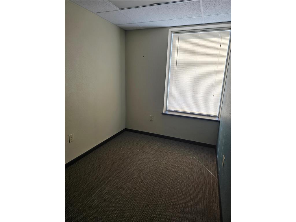 2401 & 2424 1st Street S Willmar MN 56201 7063785 image17