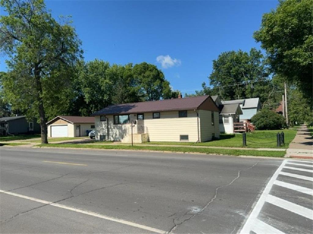 2401 7th Avenue E Hibbing MN 55746 6564202 image1