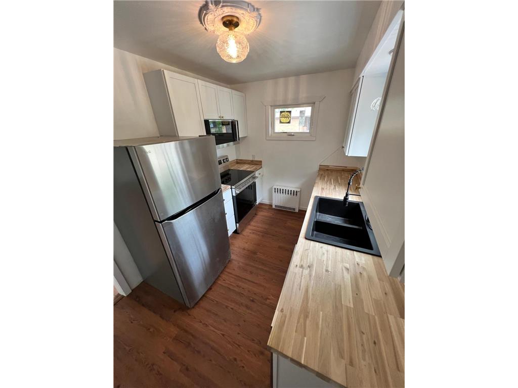 2401 7th Avenue E Hibbing MN 55746 7085794 image14